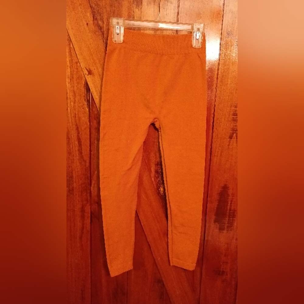 🆓 With $25 Dollar Purchase! Kathy (leggings)